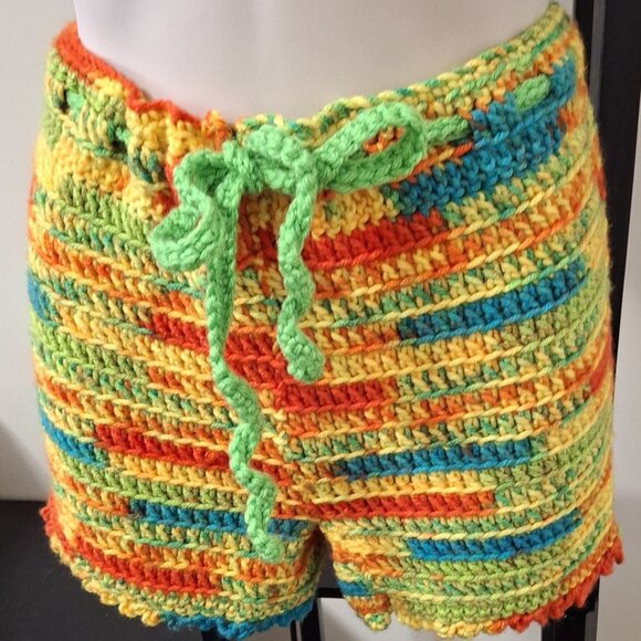 BEACH SHORTS  (MED) - Picture 5 of 5